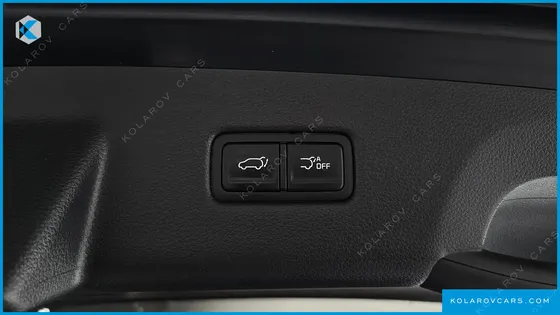 KIA CARNIVAL DIESEL 7-SEATER NOBLESSE