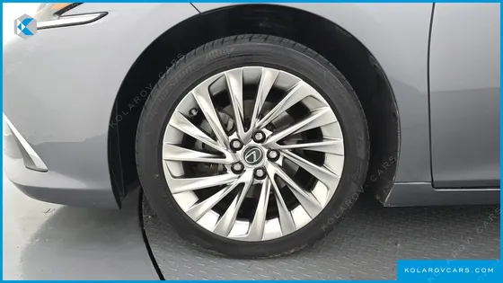 LEXUS ES EXECUTIVE