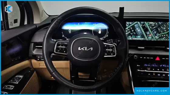 KIA CARNIVAL DIESEL 7-SEATER SIGNATURE
