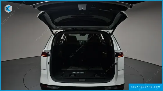 KIA CARNIVAL DIESEL 7-SEATER SIGNATURE