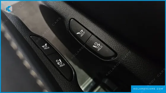 KIA CARNIVAL DIESEL 7-SEATER SIGNATURE