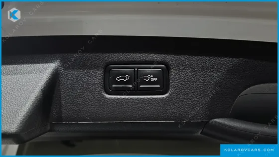KIA CARNIVAL DIESEL 7-SEATER SIGNATURE