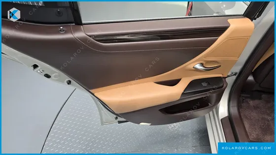 LEXUS ES LUXURY PLUS