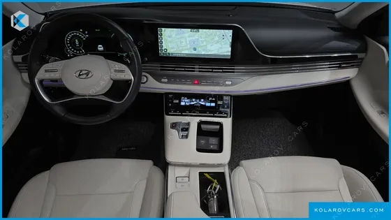 HYUNDAI GRANDEUR LE BLANC