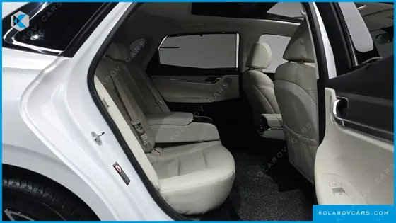 HYUNDAI GRANDEUR LE BLANC