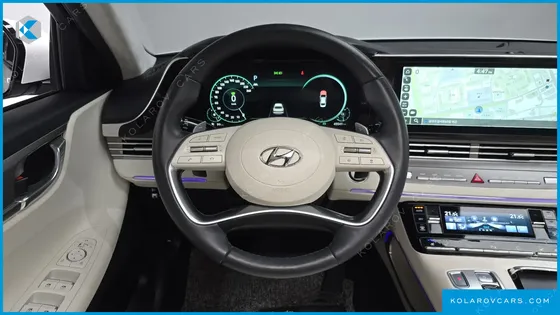 HYUNDAI GRANDEUR LE BLANC
