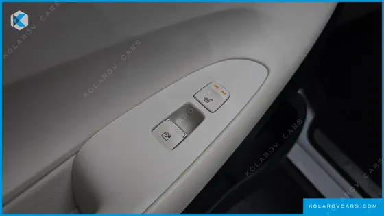 HYUNDAI GRANDEUR LE BLANC