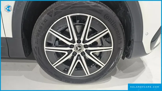 MERCEDES EQB EQB300 4MATIC AMG LINE