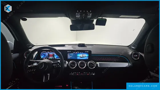 MERCEDES EQB EQB300 4MATIC AMG LINE