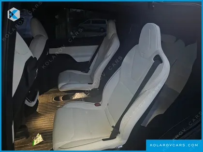 TESLA MODEL X PLAID