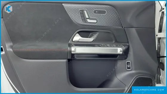 MERCEDES EQB EQB300 4MATIC AMG LINE