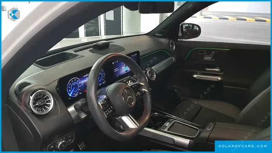 MERCEDES EQB EQB300 4MATIC AMG LINE