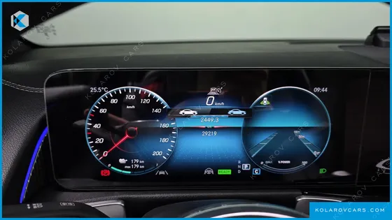 MERCEDES EQB EQB300 4MATIC ELECTRIC ART