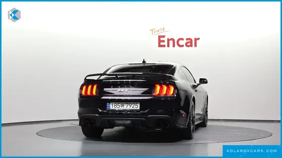 FORD MUSTANG GT COUPE
