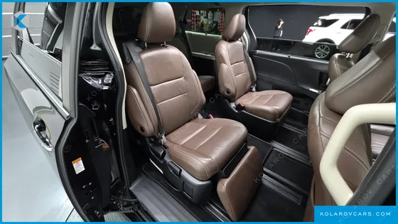 TOYOTA SIENNA 3.5