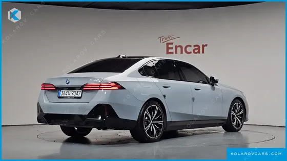 BMW 5 SERIES 530E M SPORT