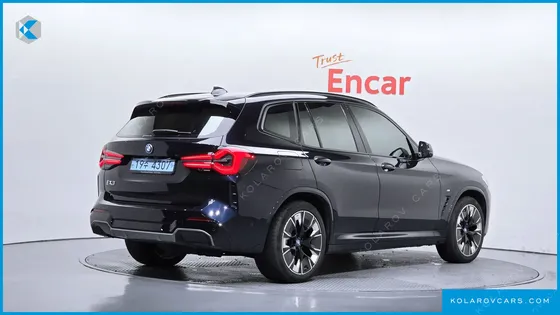 BMW IX3 M SPORTS