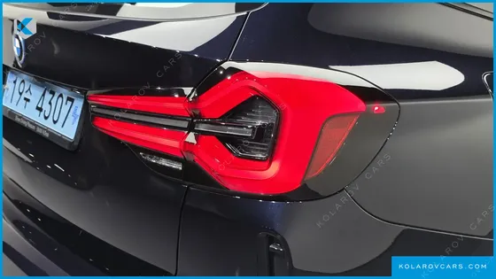 BMW IX3 M SPORTS