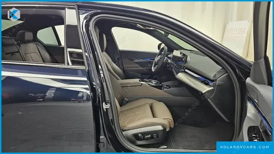 BMW 5 SERIES 520I M SPORT