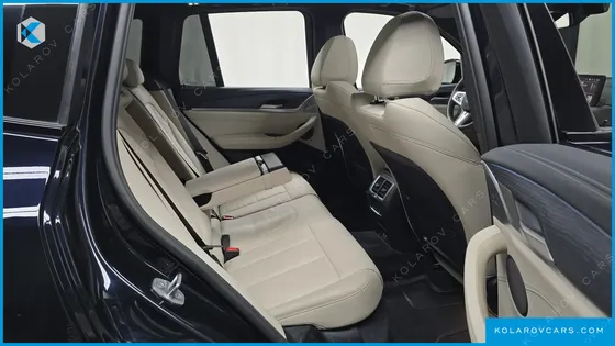 BMW IX3 M SPORTS
