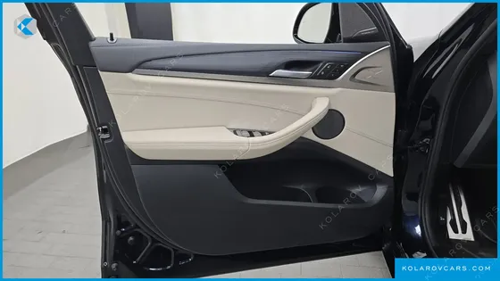 BMW IX3 M SPORTS