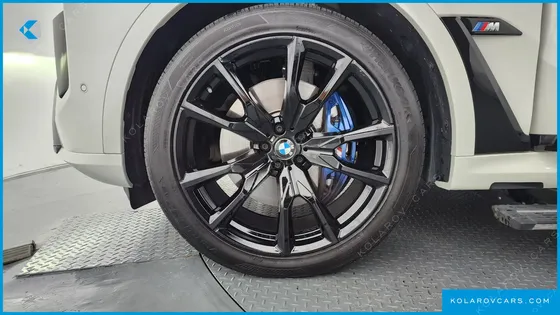 BMW X7 M60I XDRIVE M SPORT 6STR