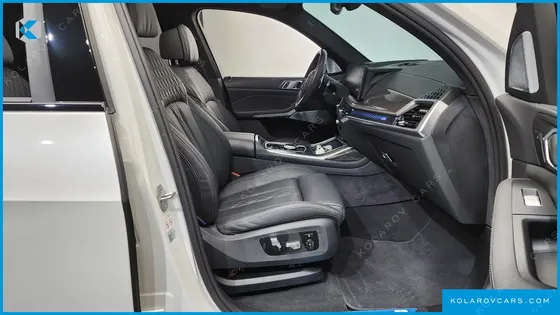 BMW X7 M60I XDRIVE M SPORT 6STR