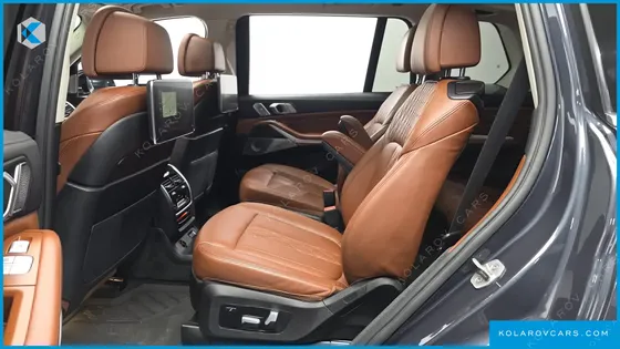 BMW X7 XDRIVE 40I DESIGN PURE EXCELLENCE 6-SEATER