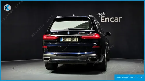 BMW X7 M50D