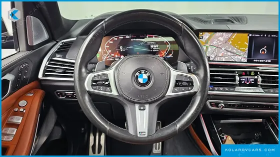 BMW X7 M50D