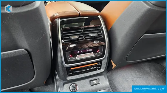 BMW X7 M50D