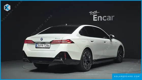 BMW 5 SERIES 530E M SPORT