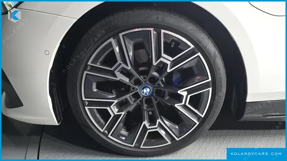 BMW 5 SERIES 530E M SPORT