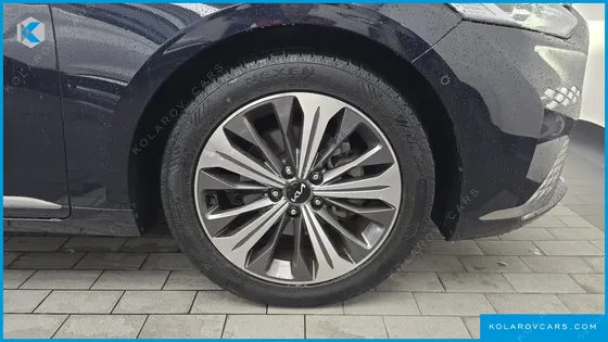 KIA K8 SIGNATURE