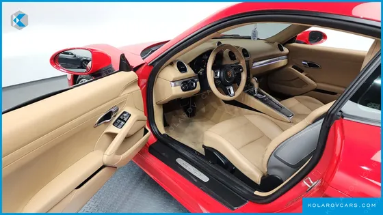 PORSCHE 718 2.0