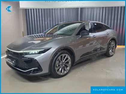 TOYOTA CROWN 2.5 4WD HYBRID