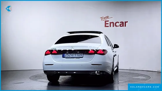 MERCEDES E-CLASS E200 AVANTGARDE