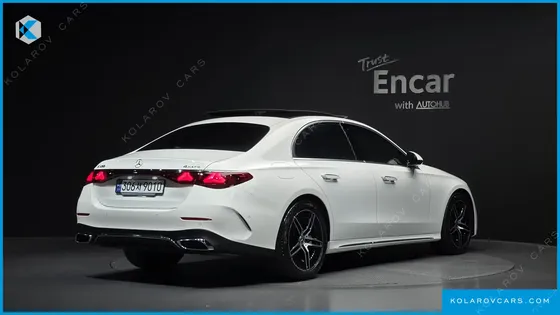 MERCEDES E-CLASS E300 4MATIC AMG LINE