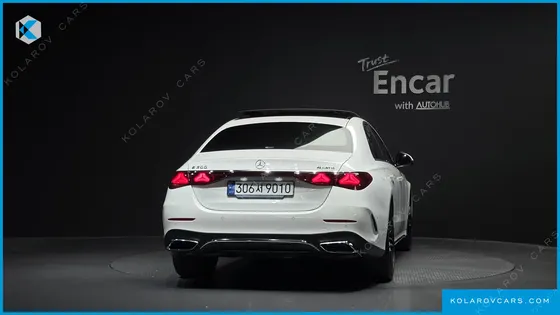 MERCEDES E-CLASS E300 4MATIC AMG LINE