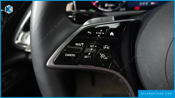MERCEDES E-CLASS E300 4MATIC EXCLUSIVE