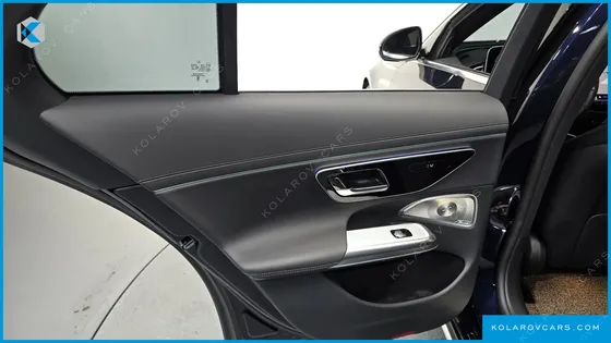 MERCEDES E-CLASS E300 4MATIC EXCLUSIVE