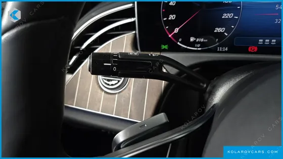 MERCEDES E-CLASS E300 4MATIC EXCLUSIVE