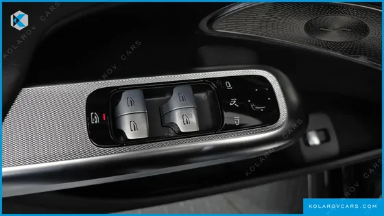 MERCEDES E-CLASS E300 4MATIC EXCLUSIVE