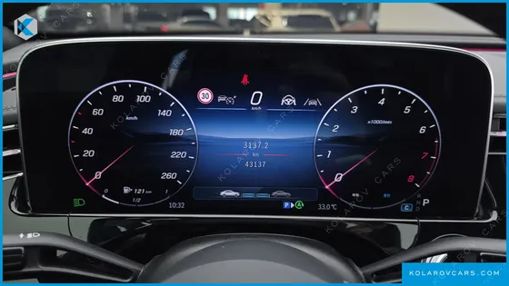 MERCEDES E-CLASS E300 4MATIC EXCLUSIVE