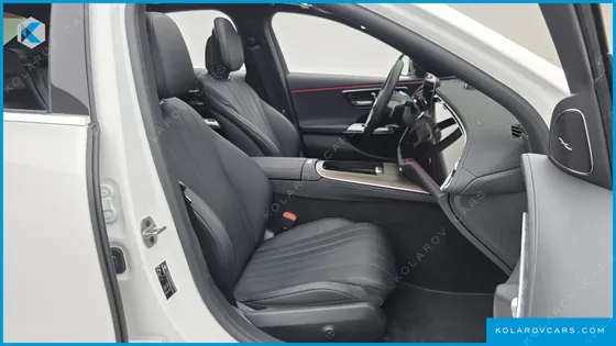 MERCEDES E-CLASS E300 4MATIC EXCLUSIVE