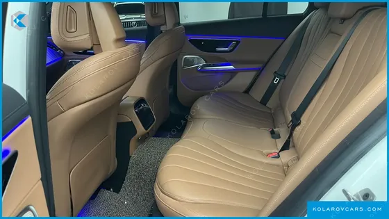 MERCEDES E-CLASS E300 4MATIC EXCLUSIVE