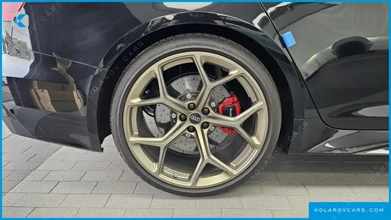 AUDI RS6 4.0 TFSI QUATTRO AVANT PERFORMANCE