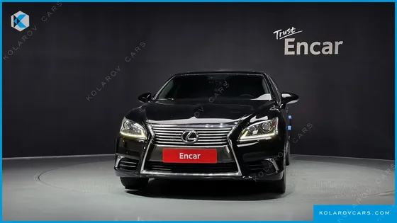 LEXUS LS 5-SEATS OTTOMAN