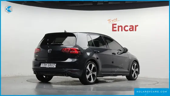 VOLKSWAGEN GOLF 2.0 GTI
