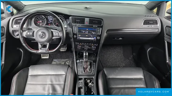 VOLKSWAGEN GOLF 2.0 GTI